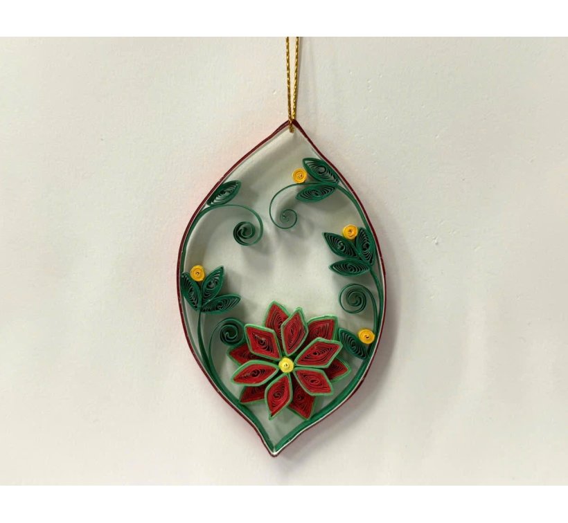 Paper quilling ornament - snowflake and leafs
